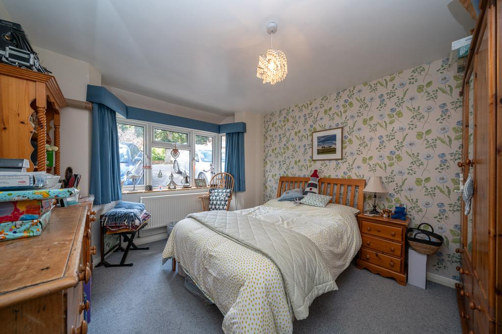 22-St-Mary s-Avenue-0525