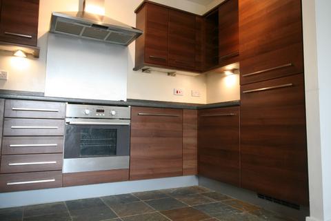 2 bedroom flat to rent, Colombo Square, Worsdell Drive, Gateshead NE8