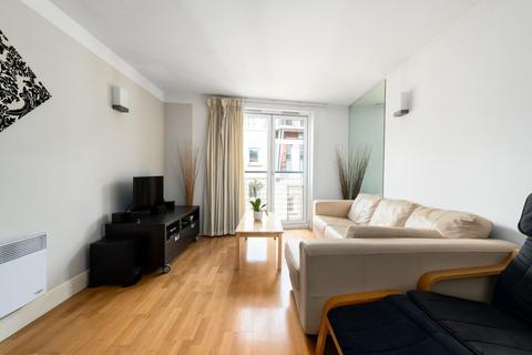1 bedroom flat for sale, Plumbers Row, Aldgate, E1
