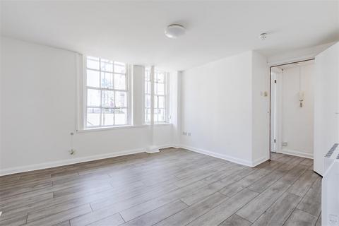 1 bedroom flat to rent, Seaside, Eastbourne
