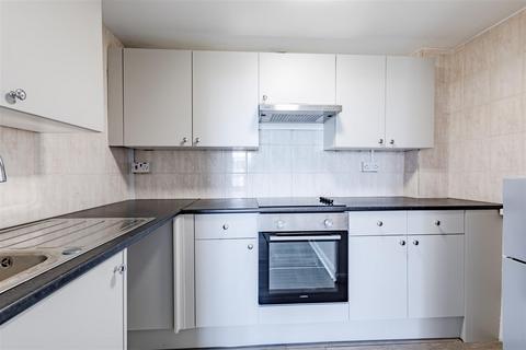 1 bedroom flat to rent, Seaside, Eastbourne