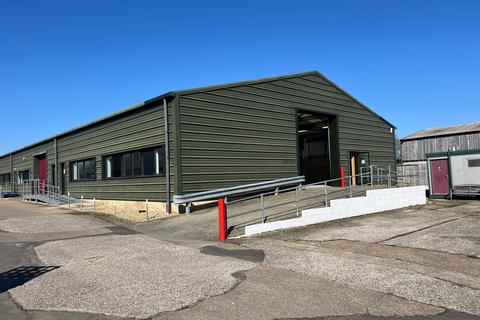 Warehouse to rent, Unit 1c Thornhill Court, Billingshurst Rd Coolham RH13 8QN