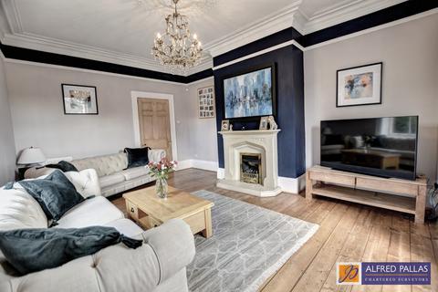 3 bedroom end of terrace house for sale, Rectory Bank, West Boldon