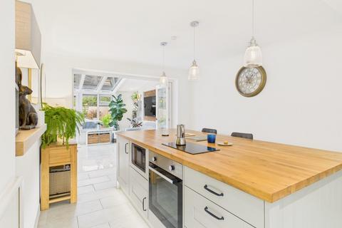 undefined, White House Gardens, Poringland