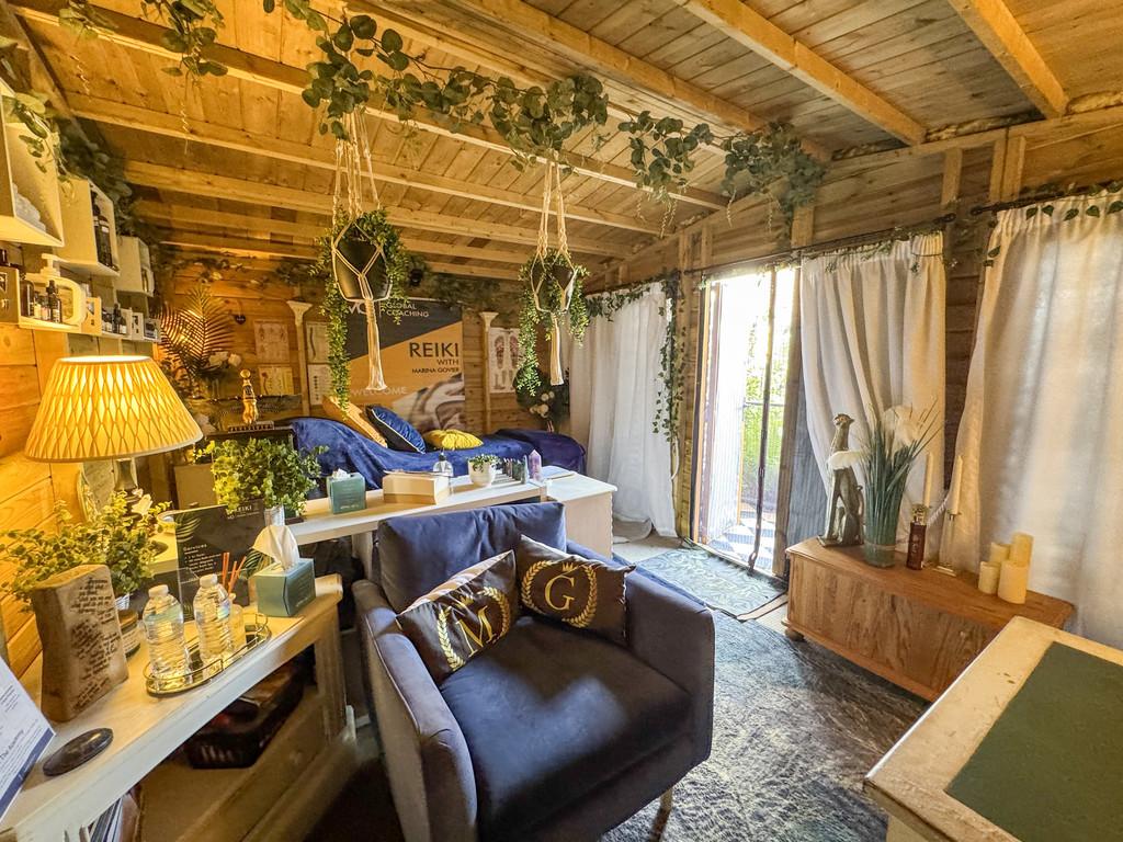 Summer house - office2