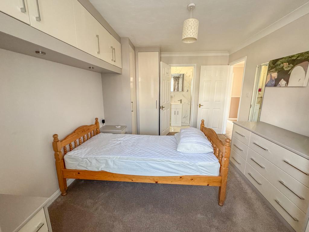 Bed 1 1