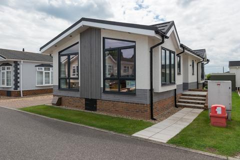2 bedroom park home for sale, Beach Court Park, Faversham Road, Whitstable
