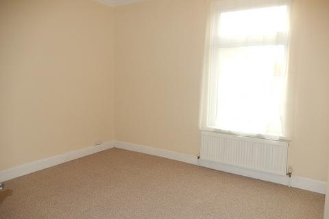 2 bedroom terraced house for sale, Ashcroft Road, Gainsborough