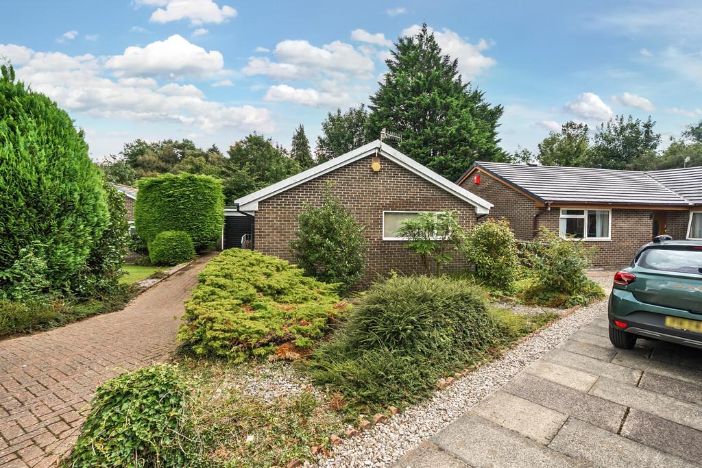 12 Redmayne Drive