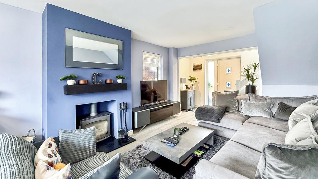 Lounge/dining room