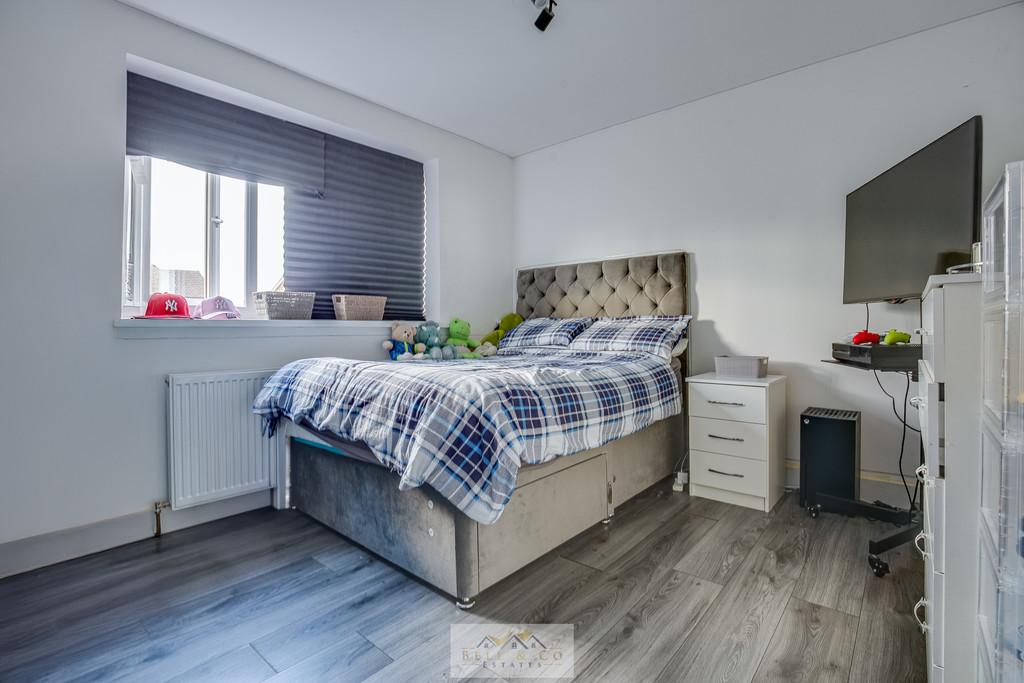 Bedroom 2.2
