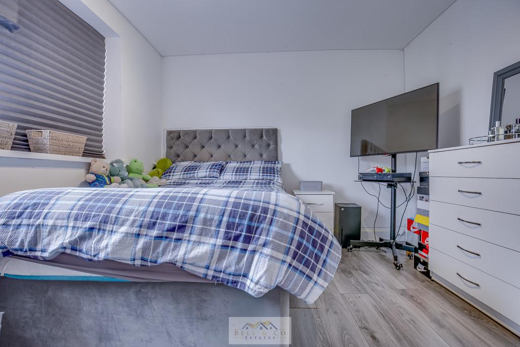Bedroom 2.1