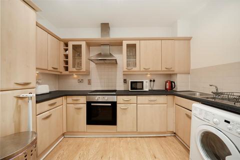 undefined, High Road, London N12