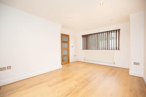 3 Hayes Road, Nuneaton, CV10 0NH