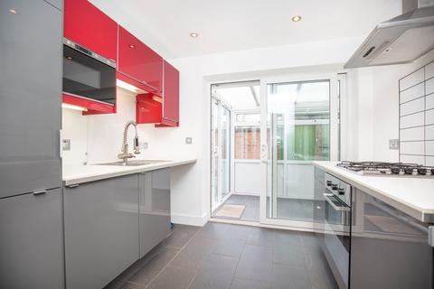 3 Hayes Road, Nuneaton, CV10 0NH