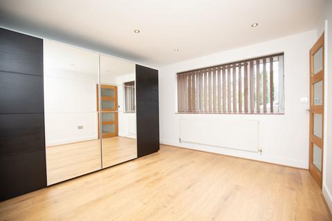 3 Hayes Road, Nuneaton, CV10 0NH