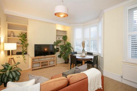 Fenwick Road, Peckham, SE15