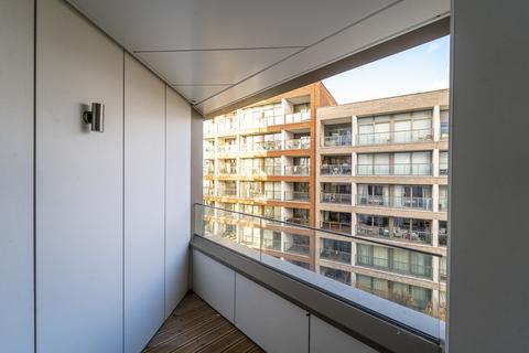 1 bedroom apartment for sale, Sterling Way, Islington, London