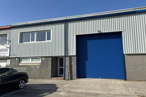 Warehouse to rent, Kestrel Clos Bridgend CF31 3RW