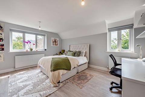 5 bedroom detached house for sale, Lords Hill Common, Shamley Green, Guildford, Surrey