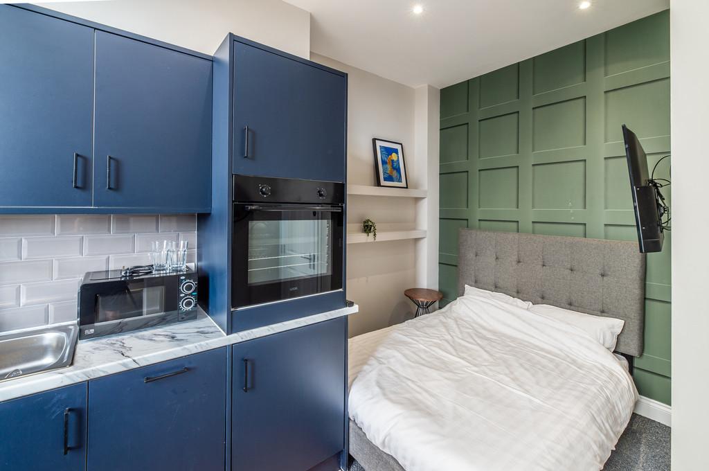 Canning Place B105-006
