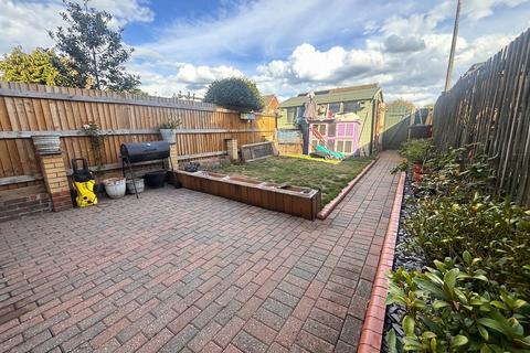 undefined, Sage Walk, Tiptree