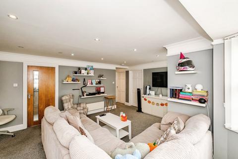 undefined, Thurlow Road, Worthing BN11