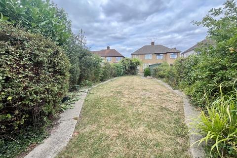 3 bedroom semi-detached house for sale, Beauly Way, Romford