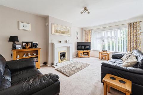 undefined, Lynndale Avenue, Cross Hills, Keighley, BD20 7DD
