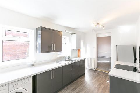 2 bedroom flat for sale, Biddlestone Road, Heaton, Newcastle upon Tyne