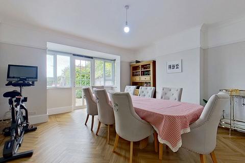 undefined, Manston Court Road, Ramsgate CT12
