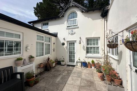2 bedroom flat for sale, Middle Warberry Road, Torquay TQ1