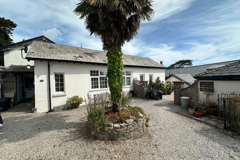 2 bedroom flat for sale, Middle Warberry Road, Torquay TQ1