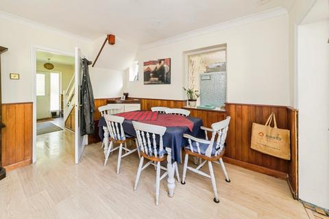 7 Stonepark Drive, Forest Row, RH18 5DG