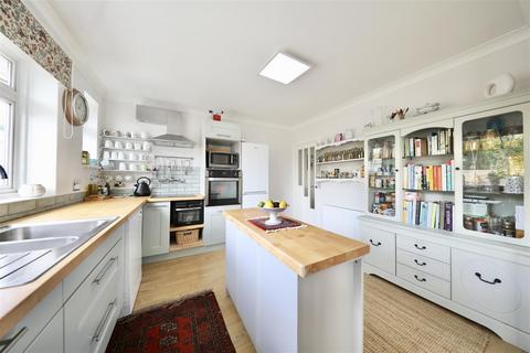 undefined, Beechdale, Cottingham