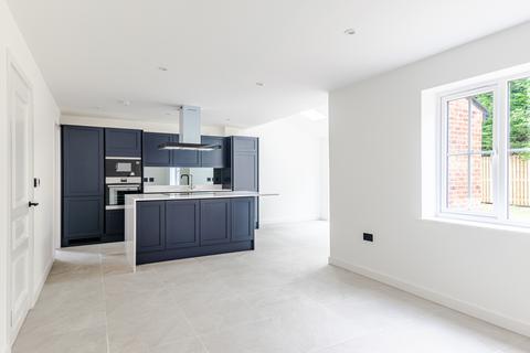 5 bedroom detached house for sale, Barmby On The Marsh DN14