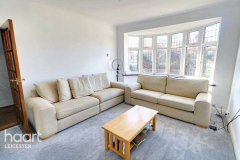 undefined, Glenfield Road, Leicester