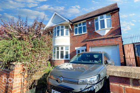 4 bedroom detached house for sale, Glenfield Road, Leicester