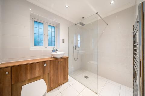 68 Manor Way, Beckenham, BR3 3LR