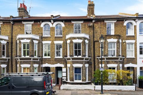 Meadow Road, London, SW8