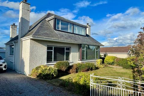 4 bedroom detached house for sale, Greystone Road, Alford, AB33