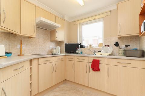 2 bedroom flat for sale, Harold Road, Margate, CT9