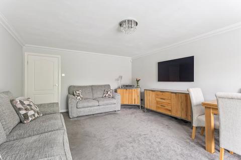 2/1, 30 Randolph Gate, Glasgow, G11 7DE