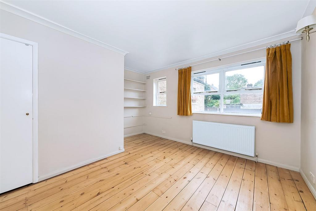 Bedroom 1a