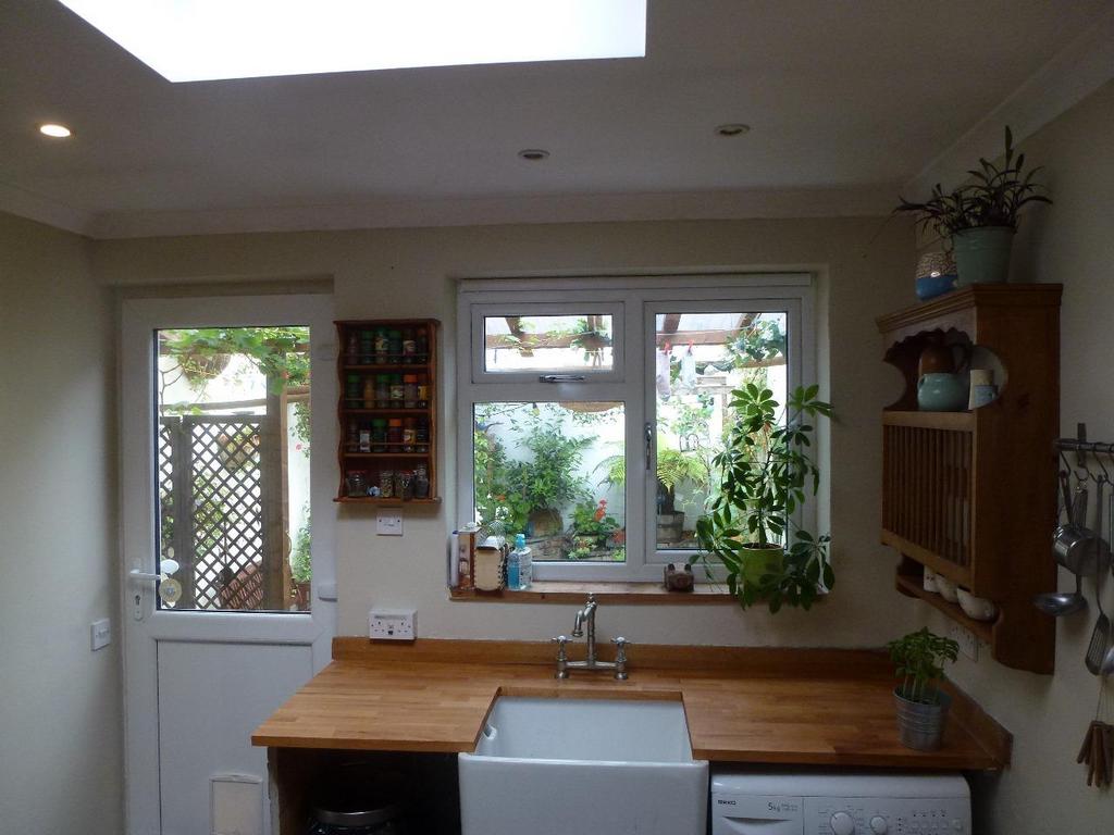 Kitchen 2