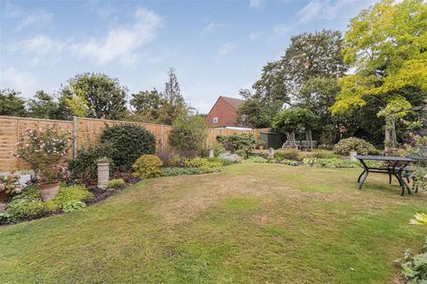 5 bedroom semi-detached house for sale, Ashurst Road, Cockfosters, EN4