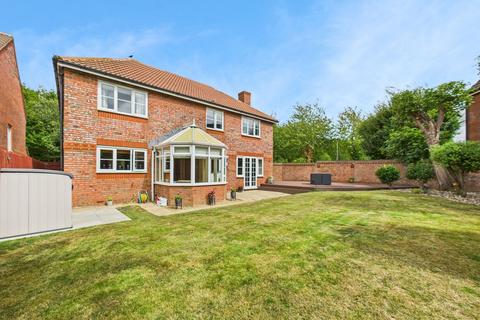 undefined, Farriers Close, Bramley, RG26
