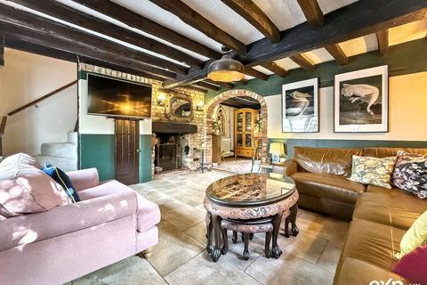3 bedroom cottage for sale, Station Road, Milton Keynes MK17