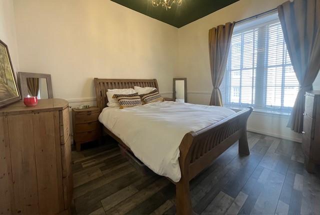 Apartment in Edinburgh - More