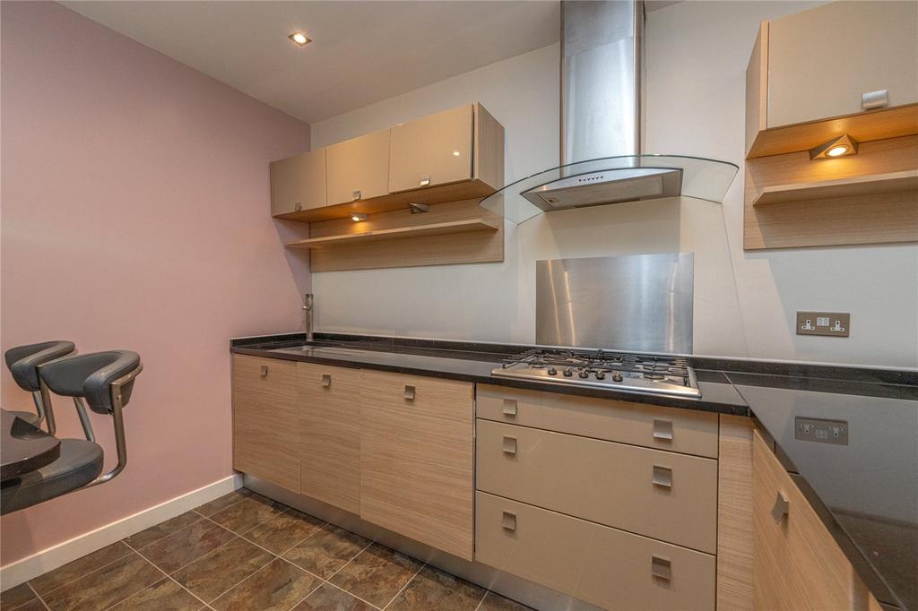 Kitchen Alt